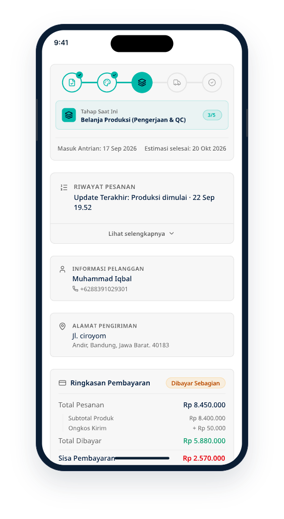 Customer portal showing live production progress and invoice download